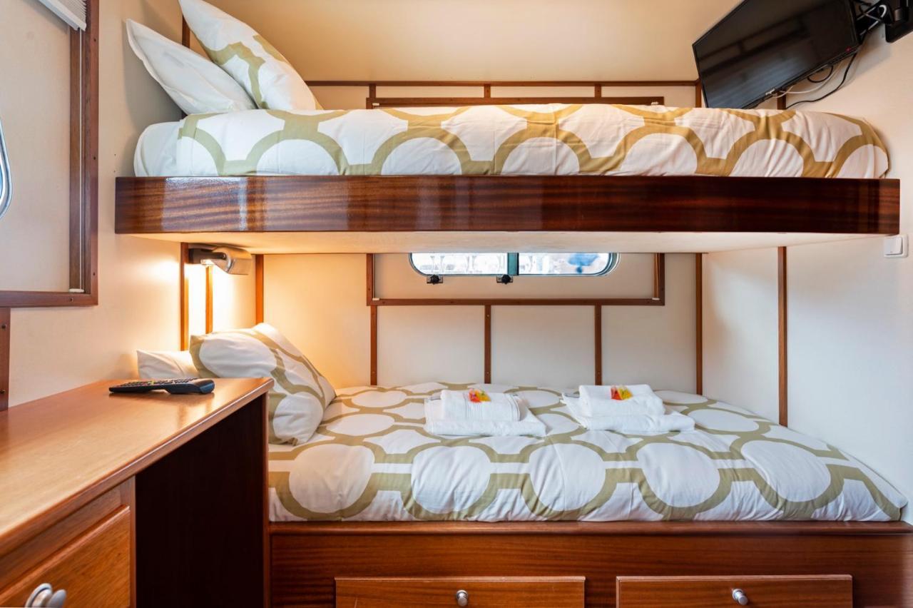 Luxury Boat Hotel Sant Adria de Besos Dış mekan fotoğraf